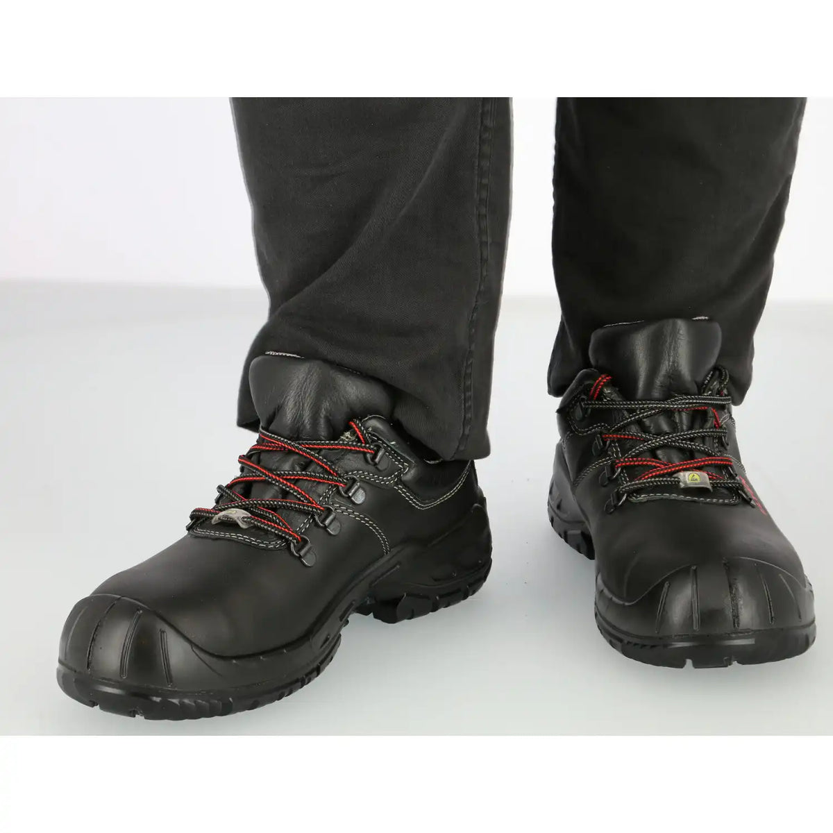Elten Renzo XXW Low ESD S3 Sicherheitshalbschuh schwarz – schwarz