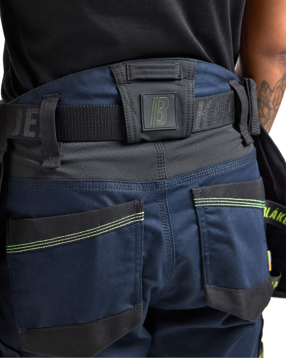 Blåkläder Damen 7175 Arbeitsshorts Striker – dunkelmarine/gelb