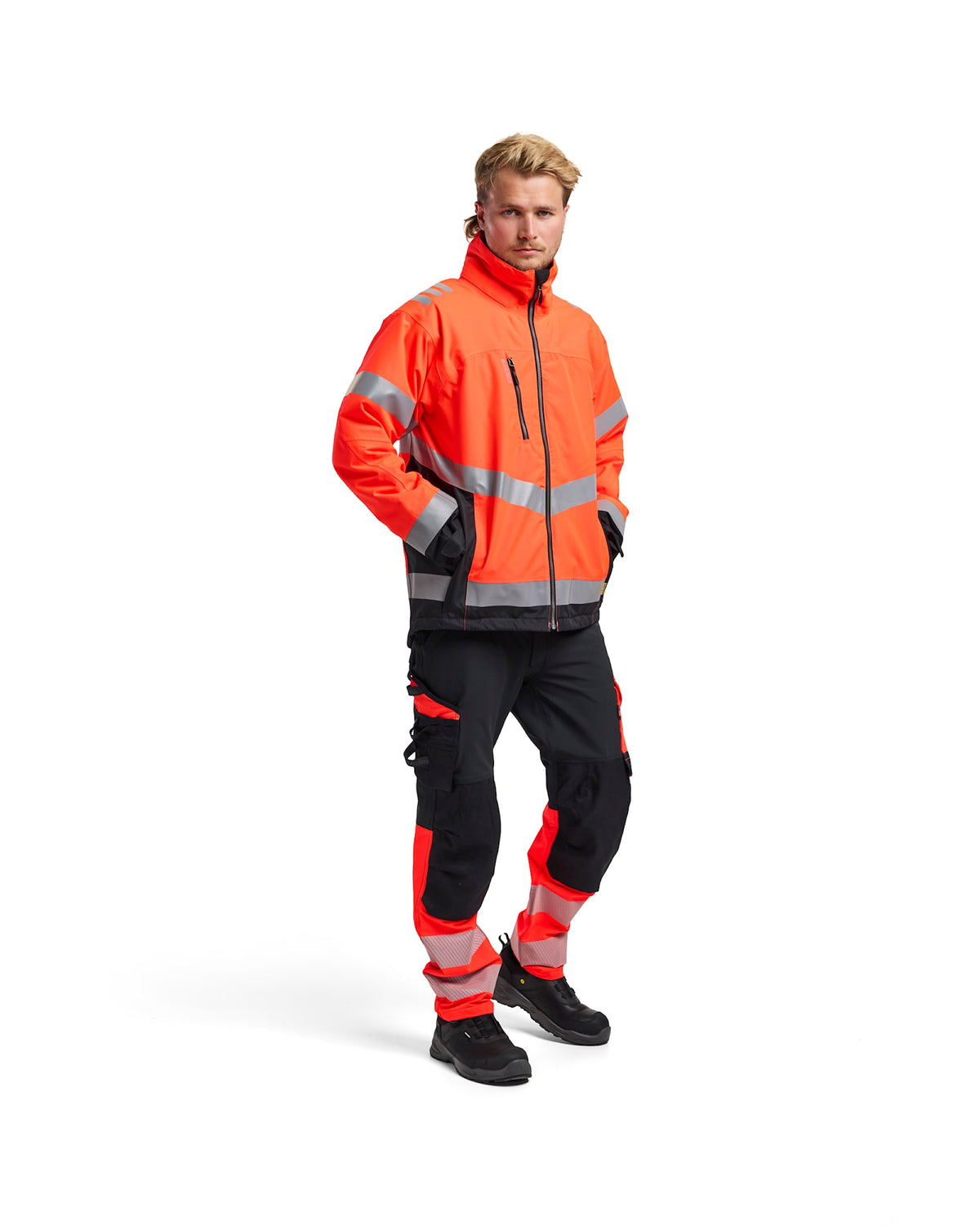 Blåkläder 4780 Warnschutz Winterjacke – rot/schwarz